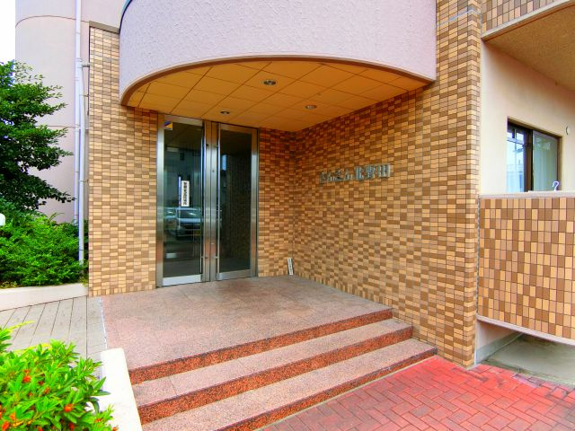 さんさん北野田のエントランス