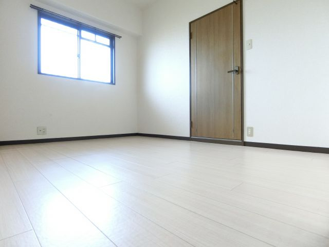 さんさん北野田の子供部屋