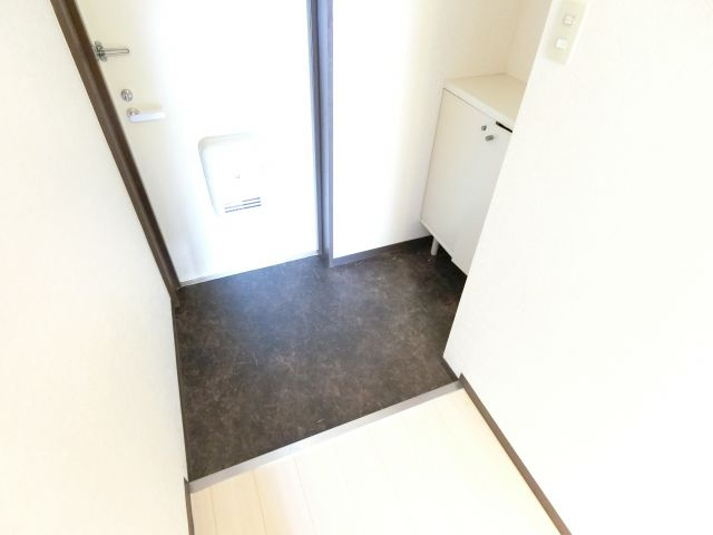 さんさん北野田の玄関