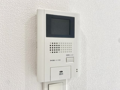【セキュリティ】 | ラウレア | ＴＶモニター付インターホン