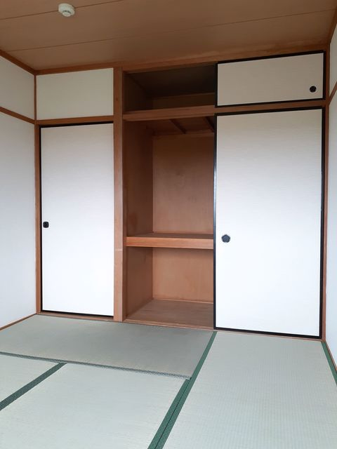 エルディム秀和の収納