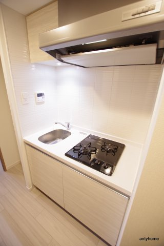 S-RESIDENCE三国WEST　仲介手数料無料のキッチン