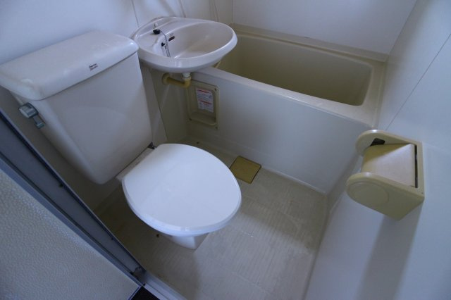 エレガンシア千鳥ヶ丘のトイレ