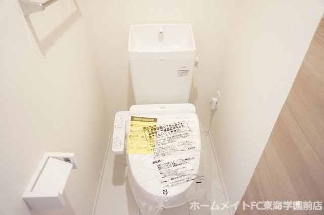 熊本市東区長嶺東６丁目のアパートのトイレ