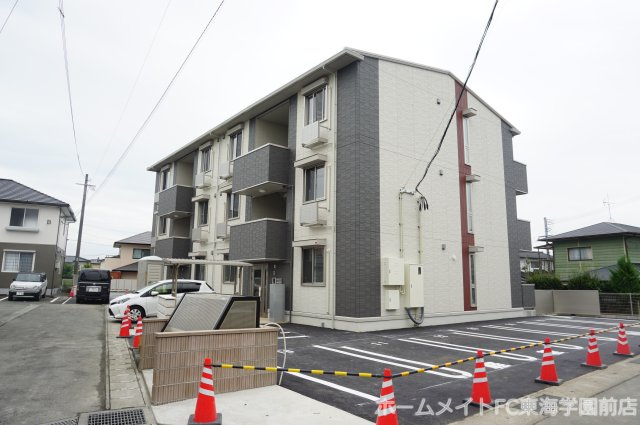 熊本市東区長嶺東６丁目のアパート