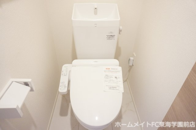 熊本市東区長嶺東６丁目のアパートのトイレ