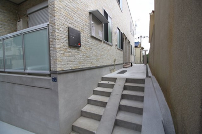 【エントランス】 | リブリ・長尾