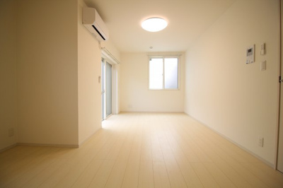 【内装】 | リブリ・長尾