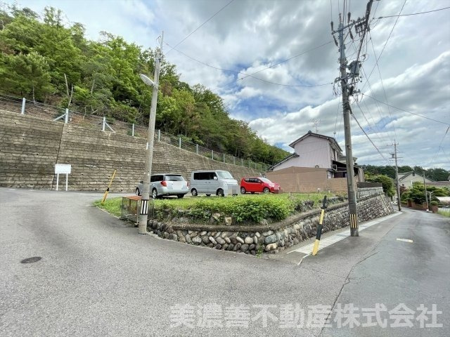 ５６８４４　岐阜市野一色土地の外観