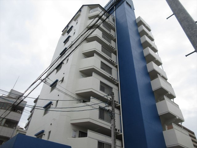 メゾン内山の外観|メゾン内山