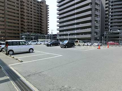 【駐車場】 | サンシティ西条昭和町 | 2021年6月リノベーション完成予定