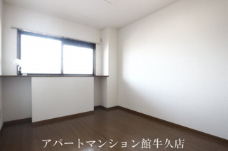 【洋室】 | ヴィザージュ