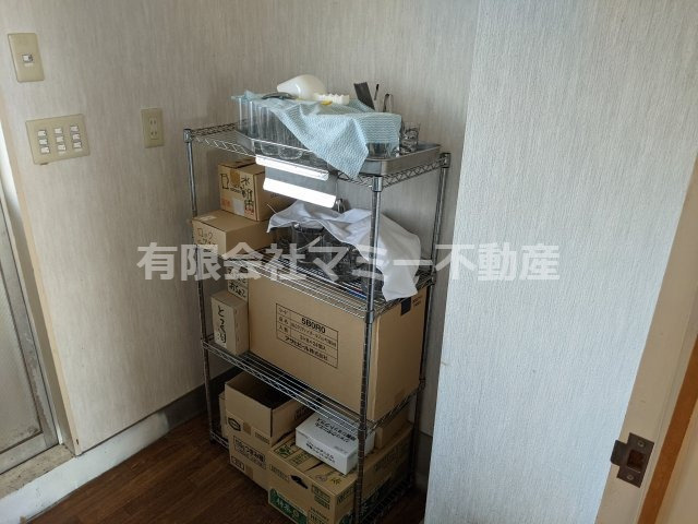 【内装】 | 高見台1丁目店舗S | バックヤード