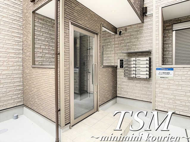 アート池田南町のエントランス