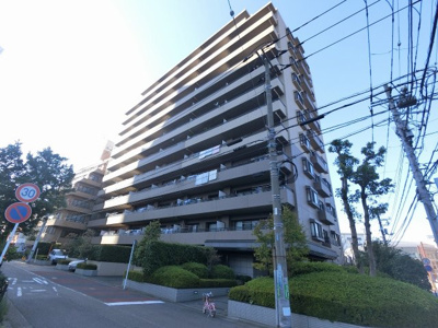 【外観】 | コスモ川崎宮前町 | 総戸数６７戸、平成１２年１１月築、管理人は日勤勤務につき管理体制良好です♪