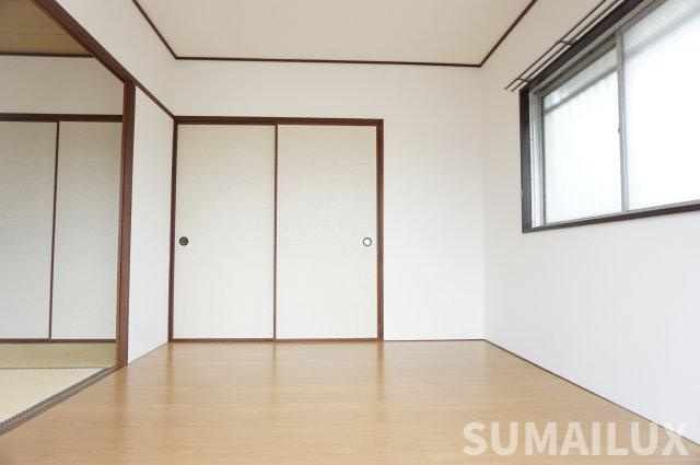 メゾン・オノウエの洋室