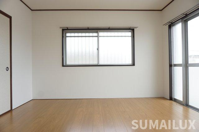 メゾン・オノウエの洋室