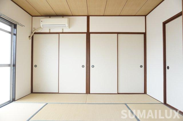 メゾン・オノウエの和室