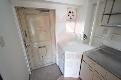 【玄関】 | ビレッジハウス旭4号棟