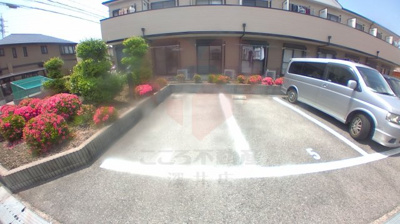 【駐車場】 | tomy's court北花田