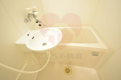 【浴室】 | レオパレス六条