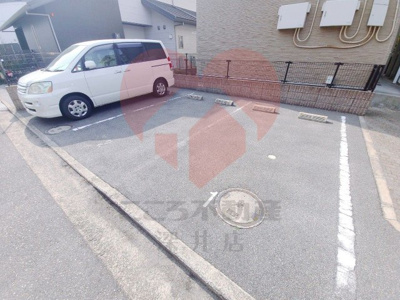 【駐車場】 | レオパレス六条