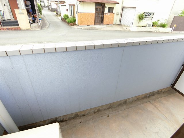 高田ビルのバルコニー|広々としたバルコニーです