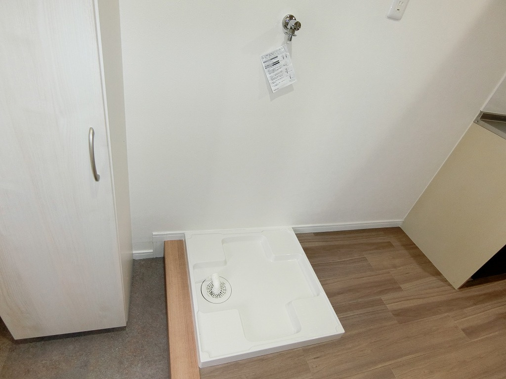 高田ビルの設備|室内に洗濯機置き場があります