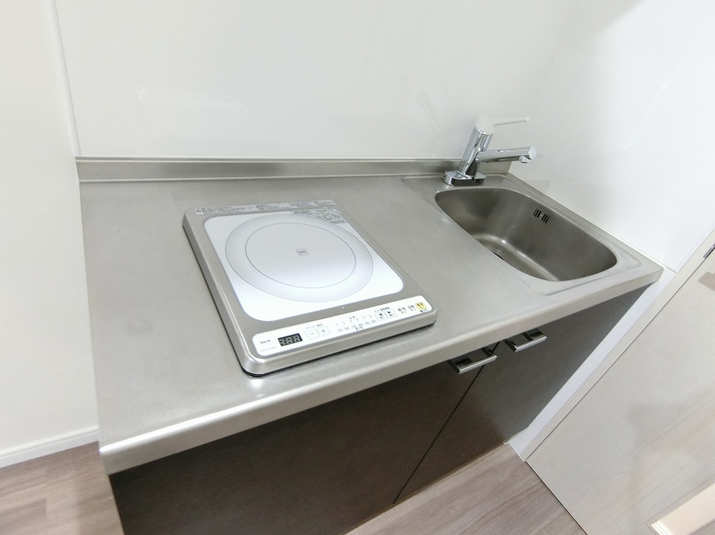 高田ビルのキッチン|使いやすいキッチンです