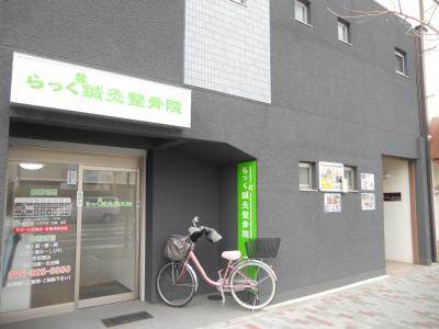 七条西大路メゾンのエントランス