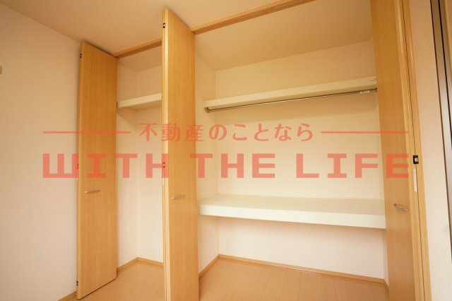 フェリオ【10，000円キャッシュバック対象物件】の収納|こまごまとしたものを収納できそうですね