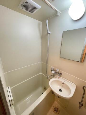 グローリア初穂新小岩の浴室