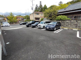 【駐車場】