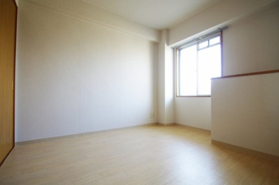 【洋室】 | ヒルサイドガーデン千里山 | 洋室★