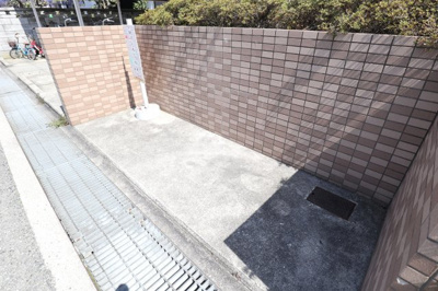 【その他共用部分】 | Ocean | 敷地内ゴミ捨て場