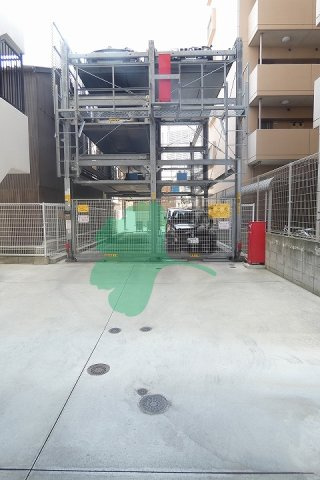 モダンパラッツォ県庁口(MODERN PALAZZO県庁口)の駐車場