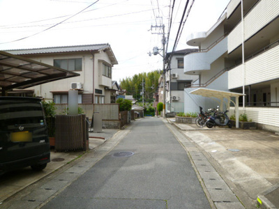 【前面道路含む現地写真】 | 大枝中山町　建築条件無し売土地