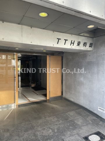 TTH東梅田のエントランス|落ち着いたエントランスです