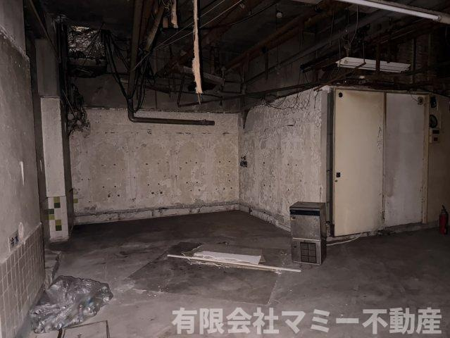 【内装】 | 西新地店舗O