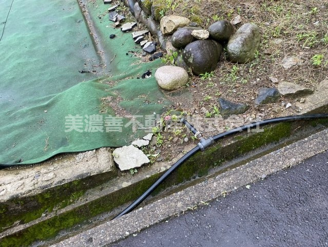 ５６８６４　郡上市八幡町稲成土地の外観