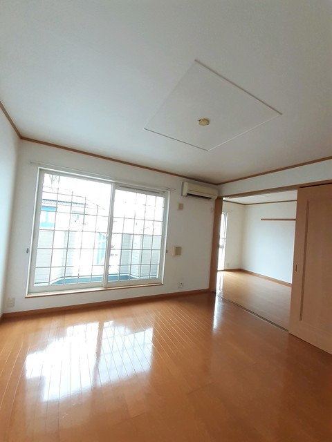 エレガンテ　パラッツォの居間・リビング