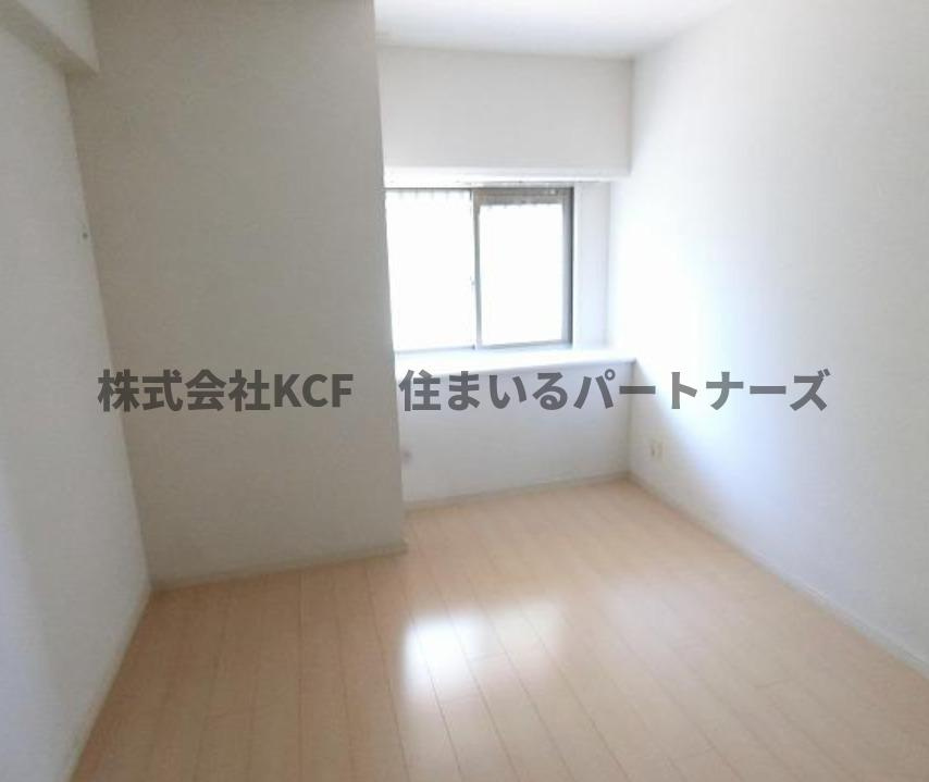 八女郡広川町大字一條の賃貸マンションの洋室|落ち着いた色調の洋室です
