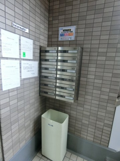 【エントランス】 | メールボックス