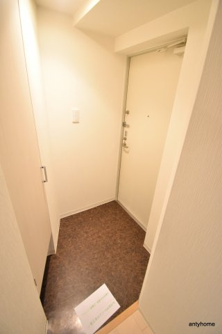 サンレムート江坂2nd　仲介手数料無料の玄関