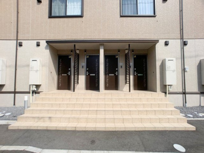 【エントランス】 | ルピナス