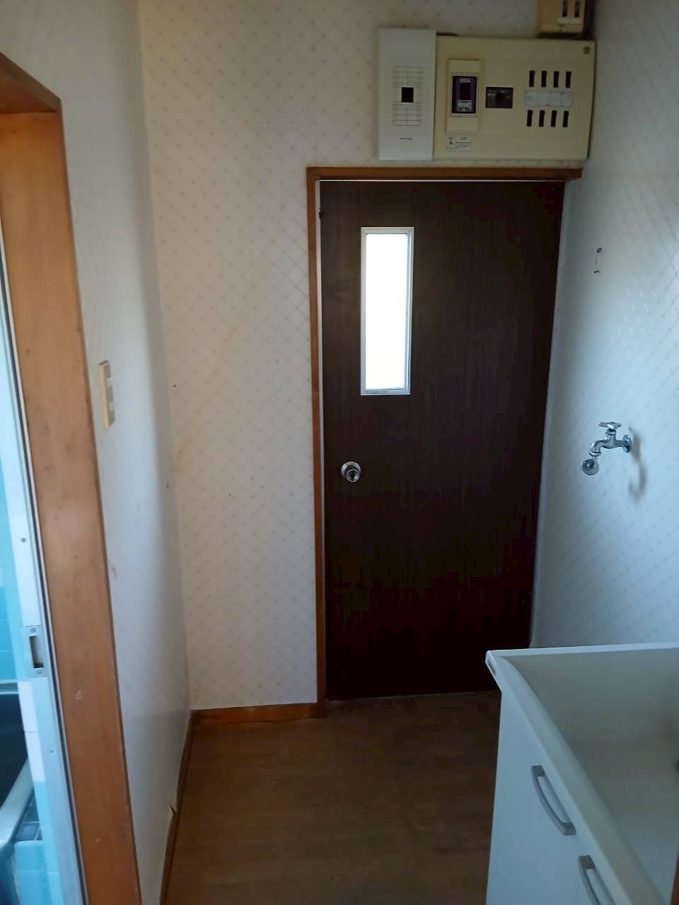 松葉町稲葉様貸家の洗面所|洗面所です