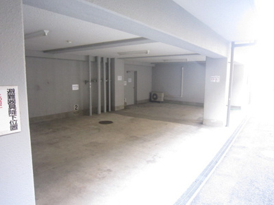 【駐車場】 | リーガル塚本III