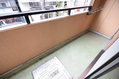 【バルコニー】 | キャメロット北堀江