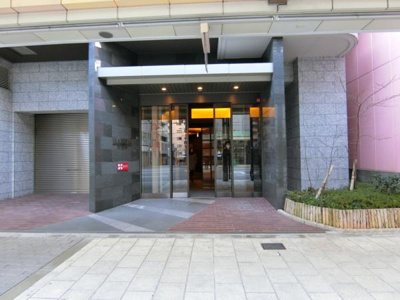 【エントランス】 | アビエール松屋町 | 落ち着いたエントランスです