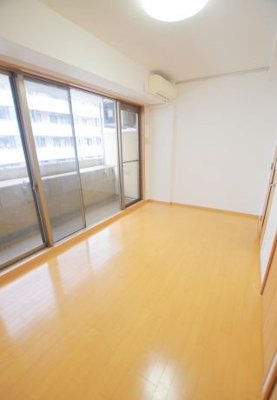 【居間・リビング】 | プロスペクト中之島 | 使いやすいリビングです